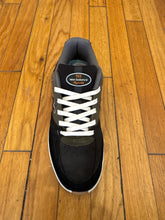 Load image into Gallery viewer, New Balance Andrew Reynolds 933 WIDE shoes in Black/Green