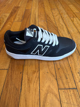 Load image into Gallery viewer, New Balance 480 in Black/White