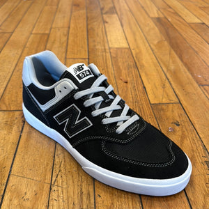 New Balance 574 Vulc shoes in Black/Grey