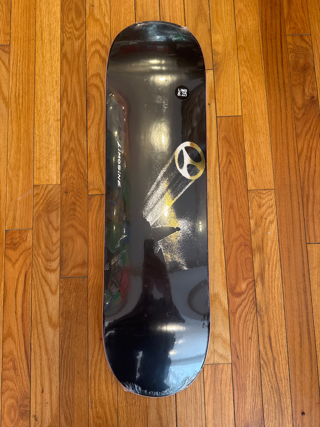 Limosine Cyrus Bennett Limo Signal Deck 8.25