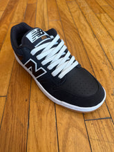 Load image into Gallery viewer, New Balance 480 in Black/White