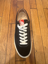Load image into Gallery viewer, Last Resort VM001 Low Suede Shoes in Black/White