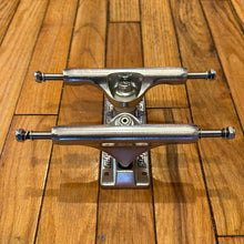 Load image into Gallery viewer, Slappy ST1 Classic Hollow Trucks