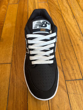 Load image into Gallery viewer, New Balance 480 in Black/White