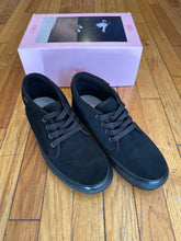 Load image into Gallery viewer, Vans Skate Chukka Black/Black