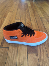 Load image into Gallery viewer, Vans Skate Half Cab shoes in Flame/White