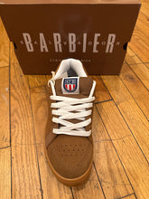 Load image into Gallery viewer, Etnies Sal 23 Reissue Shoes in Brown/Gum