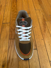 Load image into Gallery viewer, New Balance Andrew Reynolds 933 shoes in Brown