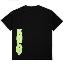 Load image into Gallery viewer, Carpet Lion Tee Black