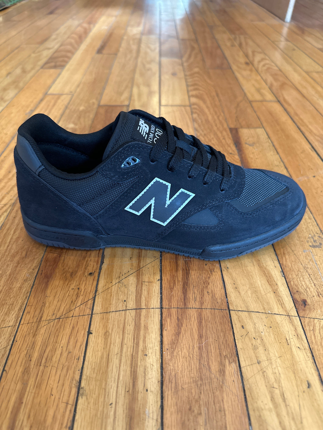 New Balance Tom Knox 600 Black/White