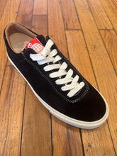 Load image into Gallery viewer, Last Resort VM001 Low Suede Shoes in Black/White