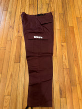 Load image into Gallery viewer, Embark Cargo Pants Maroon