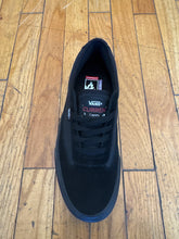 Load image into Gallery viewer, Vans Curren Caples Pro Model Shoes in Black/Black