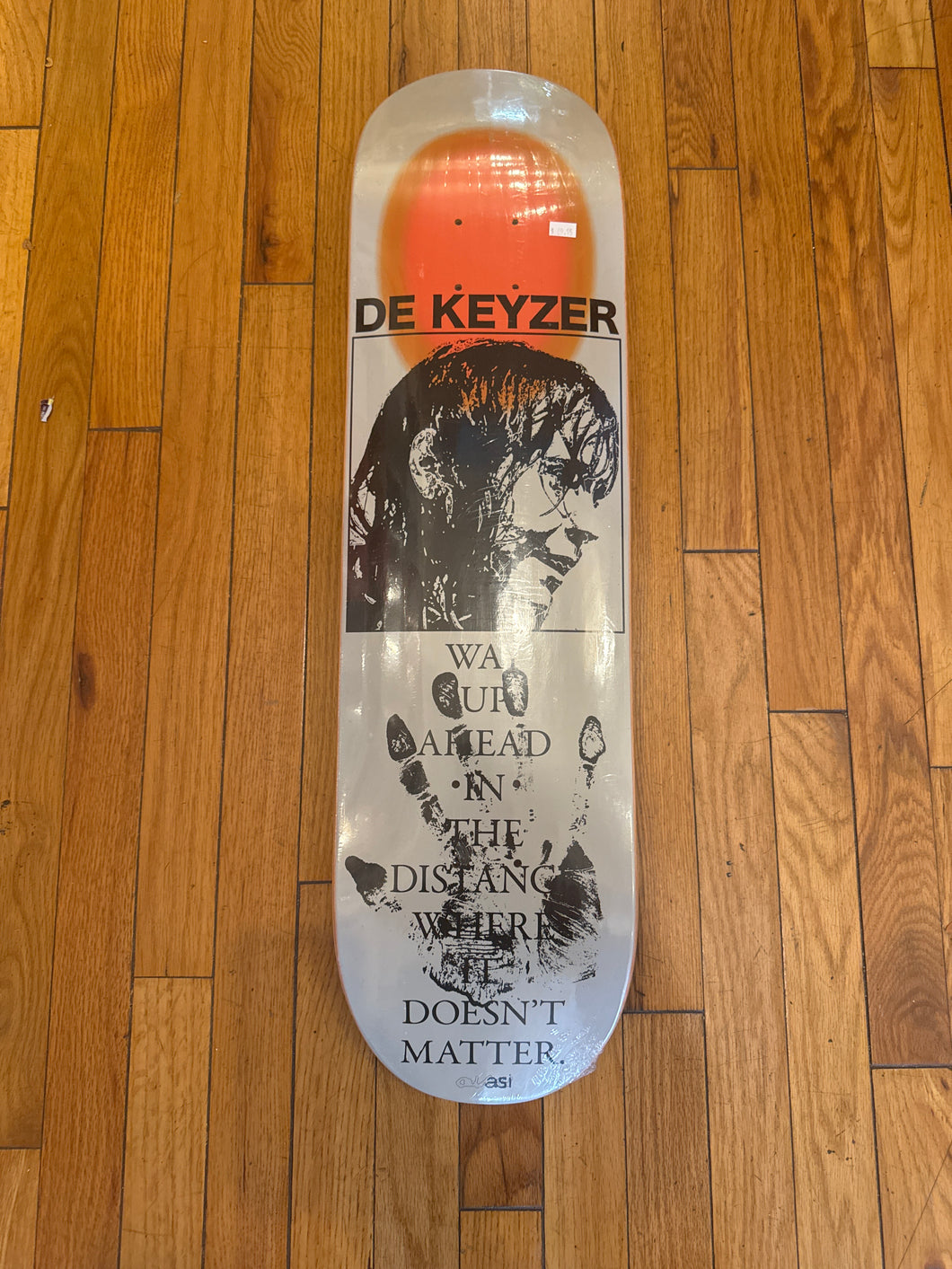 Quasi Bobby De Keyzer Distance Deck 8.125