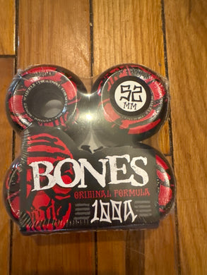 Bones Oringinal Formula Mummy Skulls Side Cut Black Wheels 100a 52mm