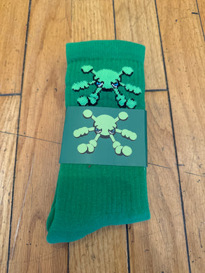 Carpet Company Season 18 Bacteria Socks Green