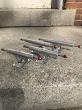 Load image into Gallery viewer, Ace AF1 Trucks polished Silver